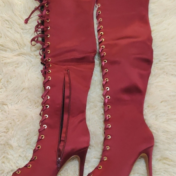 Boots - Picture 5 of 5